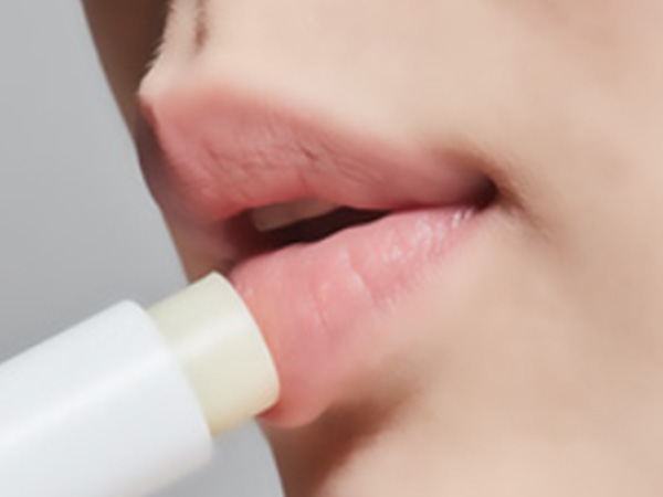 치아미백 심미치료